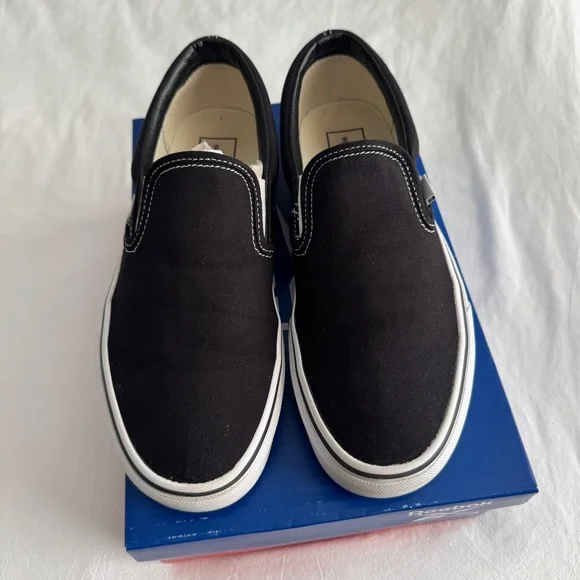 Vans Black and White Slip-On Loafers with Elastic Panels - Picture 2 of 5